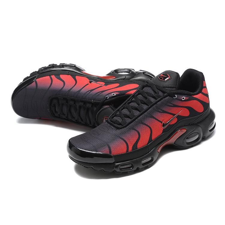 AIR MAX PLUS TN ‘BRED REFLECTIVE’