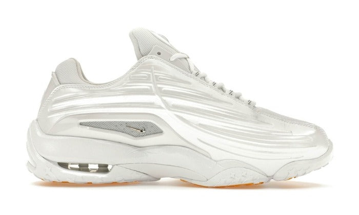 Hot Step 2 Drake White