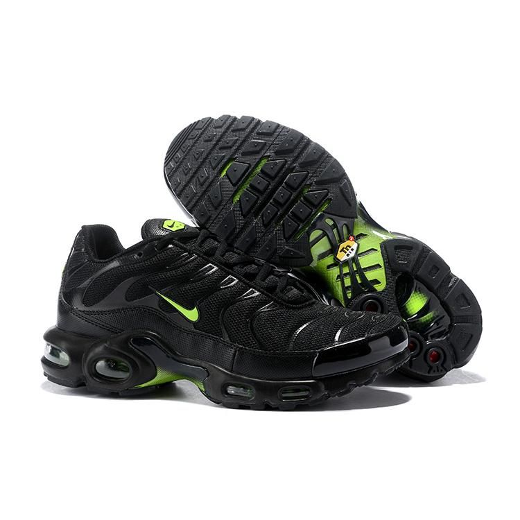 AIR MAX PLUS TN ‘BLACK GREEN VOLT’
