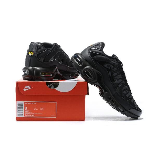 AIR MAX PLUS TN X SUPREME